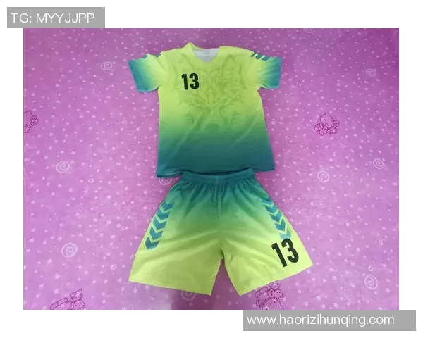 足球传奇100号球衣背后的故事与明星们的荣耀时刻 足球传奇100号球衣背后的故事与明星们的荣耀时刻